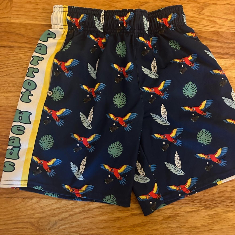Lacrosse unlimited parrot shorts youth small
